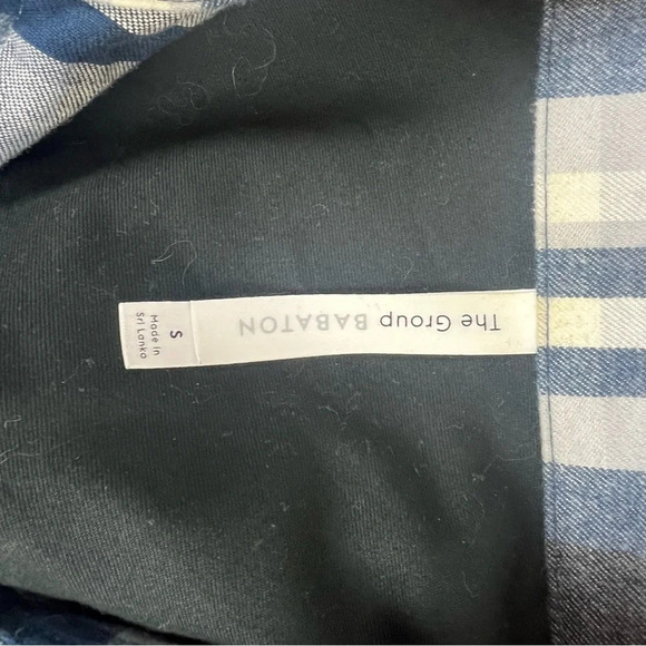 ARITZIA The Group by Babaton Fisher Flannel Button Down Shirt Size S Blue B2 - Picture 5 of 6
